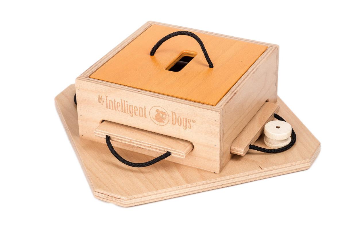 My Intelligent Dog Trouble Holz, 30x30x10cm, 2.39kg